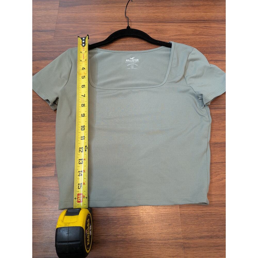 Hollister Square Neck Crop Top Size Small Green Soft Stretch Fall Tee - Picture 7 of 7